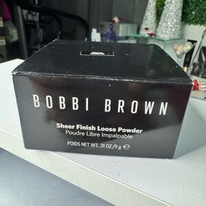 Bobbi Brown Sheer Finish Loose Powder- Warm Natural